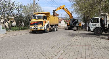 Nazilli'de yol sorununa neşteri Başkan Özcan vurdu
