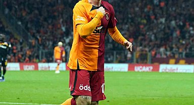 Nicolo Zaniolo gol sayısını 3'e çıkardı