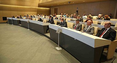 Nilüfer Belediye Meclisi'nin yeni üyeleri göreve başladı