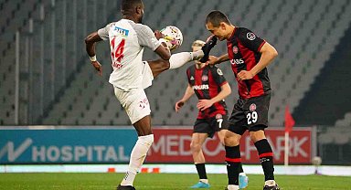 Otabek Shukurov ve Emiliano Viviano, Galatasaray maçında yok!