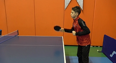 Otizm Hastası Sait Can, Şampiyonluğa Oynuyor 