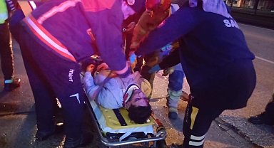 Otomobil beton direğe çarptı: 1 ağır yaralı