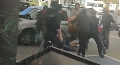 Petrol istasyonu muharebesi: Yumruk yumruğa böyle kavga ettiler