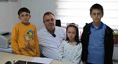 Sağlık çalışanları çocuklarının bayram harçlıkları depremzede akranlarına