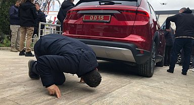 Sultanbeylili vatandaşlardan Togg otomobiline yoğun ilgi