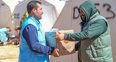 TDV, Ramazan'da Türkiye'de 10 milyondan fazla kişiye yardım ulaştırdı