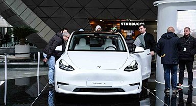 Tesla araçlara yoğun ilgi