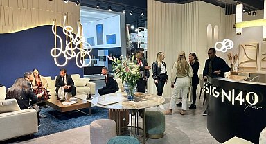 Türk mobilya üreticileri İtalya'daki fuarda siparişleri topladı