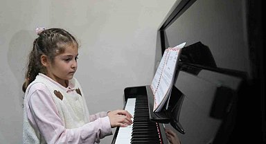 Ücretsiz sanat kursu Birce'ye ilham oldu