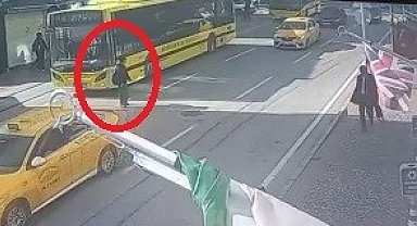 Alt Geçidi Kullanmayan Üniversite Öğrencisine Otomobil Çarptı