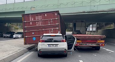 Ünlü basketbolcu Florya'da kaza yaptı