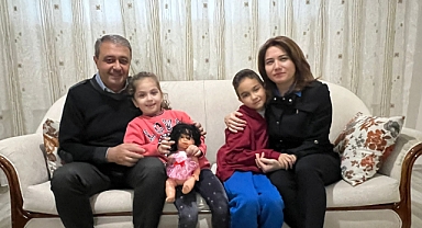 Vali Şıldak Depremzede Aile İle İftar Yaptı