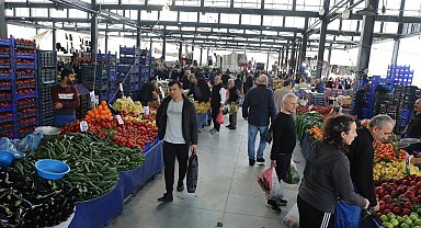 Yapımı tamamlanan Alibeyköy Pazar Alanı törenle açıldı