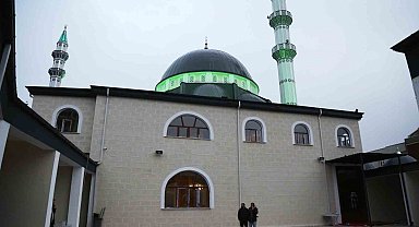 Yeşilpınar Merkez Camii Kadir Gecesi'nde ibadete açıldı