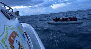 Yunan unsurlarınca ölüme terk edilen 39 kaçak göçmen kurtarıldı