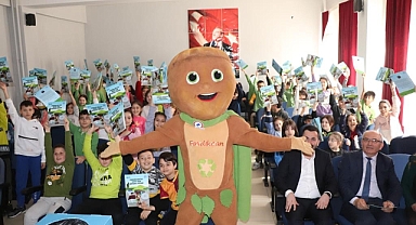 2 Bin 800 Çocuğa Eğitim Verildi 