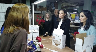 AK Parti Milletvekili adayı Durgut, Pendik'te fabrika işçilerini ziyaret etti