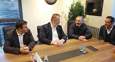 AK Parti Milletvekili adayı Turan: "Kasetle genel başkan olanlar şimdi kasetle siyaseti yönlendirerek güçlü büyük Türkiye'yi engellemeye çalışıyorlar"