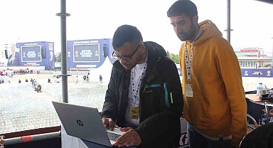 AK Parti'nin "Büyük İstanbul Mitingi"ne basın mensuplarından yoğun ilgi