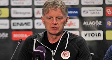 Alfons Groenendijk: "3 puan alabilecekken 1 puanla sahadan ayrılmayı hazmedemiyorum"