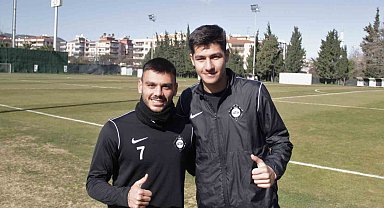 Altaylı Eren Erdoğan ve Efe Sarıkaya'ya resmi teklifler var