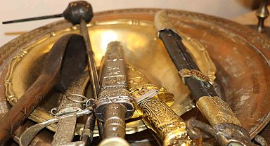 Antika Sevenler Müzayedede Bir Araya Geldi