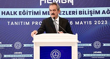 Bakan Özer: "1'le aldığımız dijital platformu altıyla, yediyle devrediyoruz"