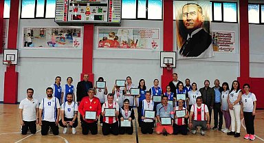 Balçova'da kalpleri ısıtan turnuva