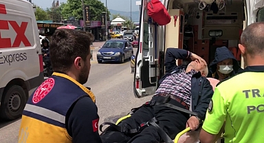Bandırma'da Motosiklet Kazası Güvenlik Kameralarına Yansıdı   