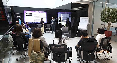 Başakşehir'de kişisel gelişim odaklı iki eğitim daha tamamlandı