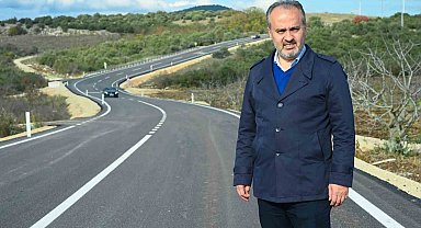 Bursa İnegöl'de 5 caddeye 6 bin 900 metre asfalt yapıldı