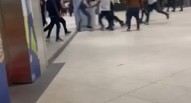 Alışveriş Merkezinde Kavga Çıktı 