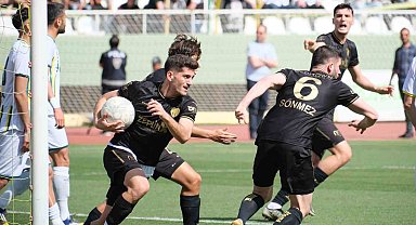 Bursaspor'da gol krallığı yarışı kızıştı