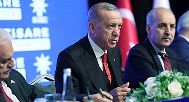Cumhurbaşkanı Recep Tayyip Erdoğan, İstanbul İl Başkanlığındaki toplantıya katıldı