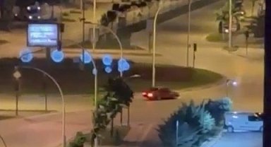 Dakikalarca drift attı...Bursa'daki trafik magandası kamerada