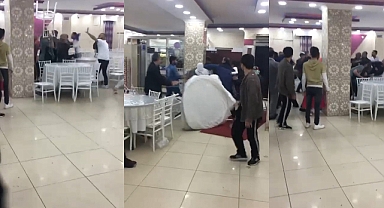 Düğünde meydan kavgası, masa ve sandalyeler havada böyle uçuştu