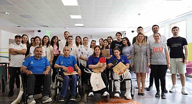 Engelleri 'sporla' aştılar