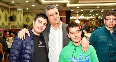 Esenyurt'ta engelli gençler için asker eğlencesi düzenlendi