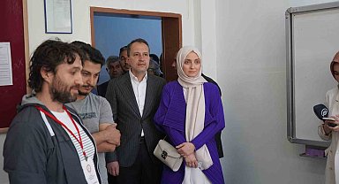 Fatih Erbakan oyunu Ankara'da kullandı