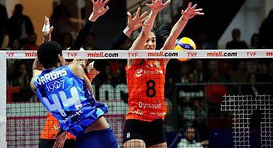 Fenerbahçe Opet, final serisinde 2-0 öne geçti