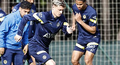 Fenerbahçe, Trabzonspor maçı hazırlıklarını tamamladı