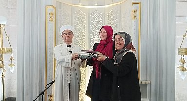 Fransız Oğilli, Bursa'da müslüman oldu Meryem adını aldı