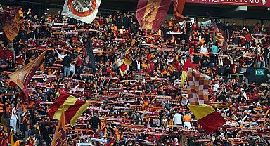 Galatasaray taraftarından kombine yenilemeye yoğun ilgi