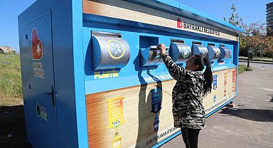 Geri dönüşümde Bayraklı farkı