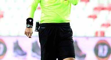 Giresunspor - Fenerbahçe maçının VAR'ı Serkan Tokat oldu