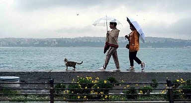 İstanbul'da yağmur etkili oluyor
