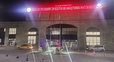 İzmir'de parkta bıçaklı kavga: 17 yaşındaki genç öldü