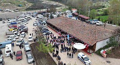 Kavurması ve güveciyle ünlü 400 yıllık Tarihi Cuma Pazarı yenilendi