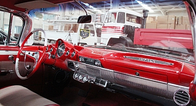 Klasik Otomobil Merakını Koleksiyona Dönüştürdü 