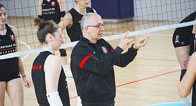 KSK Voleybol, Reşat Yazıcıoğulları ile yola devam ediyor
